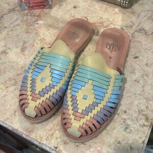 Espiritu huarache confetti slip on leather sandals 9